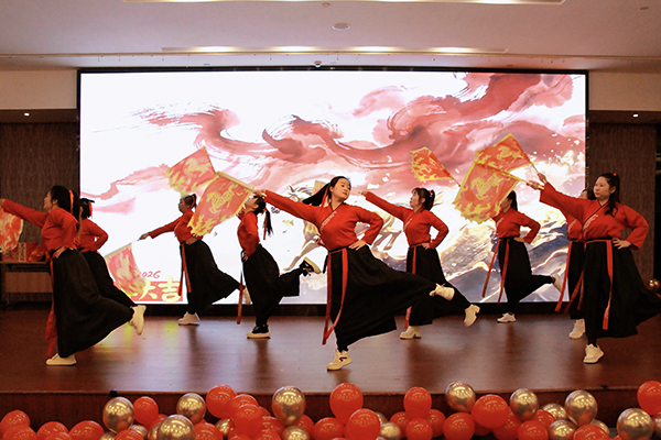 向下扎根·向上生长——沃尔兴2026年终盛典圆满举行！